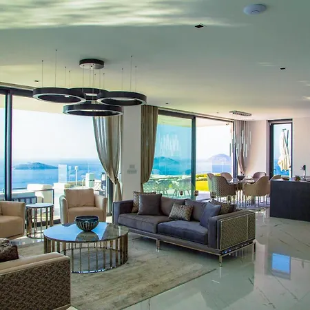 Villa Lamia *