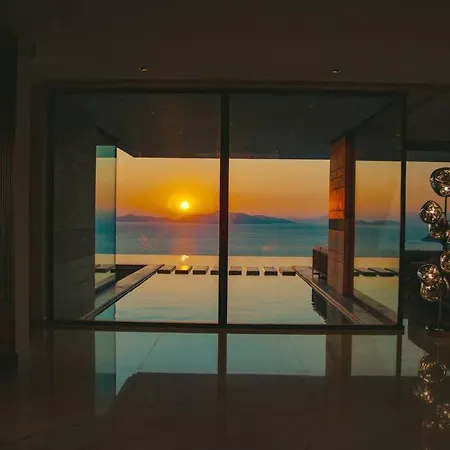 Lamia Villa